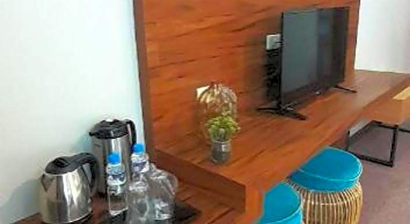 Hotel Camila 2