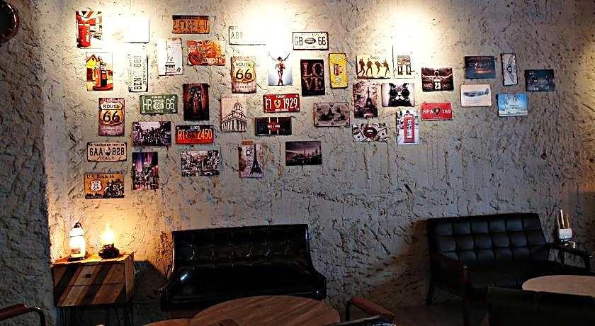 18th prussianblueinn