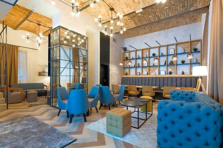 Capital Hotel Garni