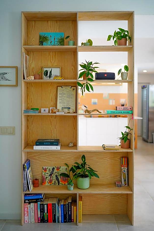 Birds of Paradise - Boutique Surf Lodge