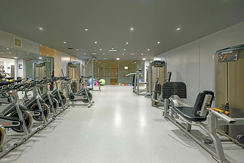 Gloucester Robinswood Hotel By Sunday