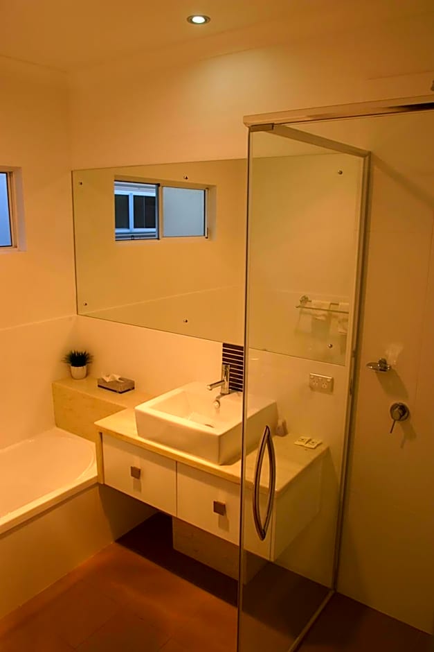 Clearwater Motel Apartments