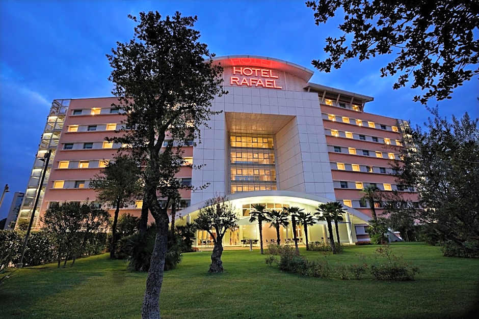 Hotel Rafael