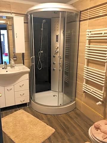 Admiralitás Kitchen and Restaurant