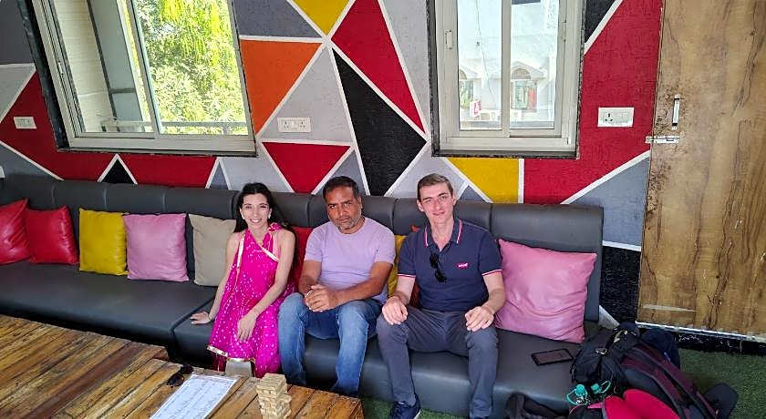 Bedweiser Backpackers Hostel