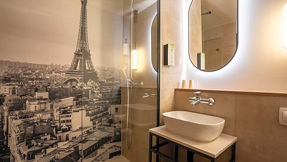 Campanile PRIME - Suresnes - La Défense