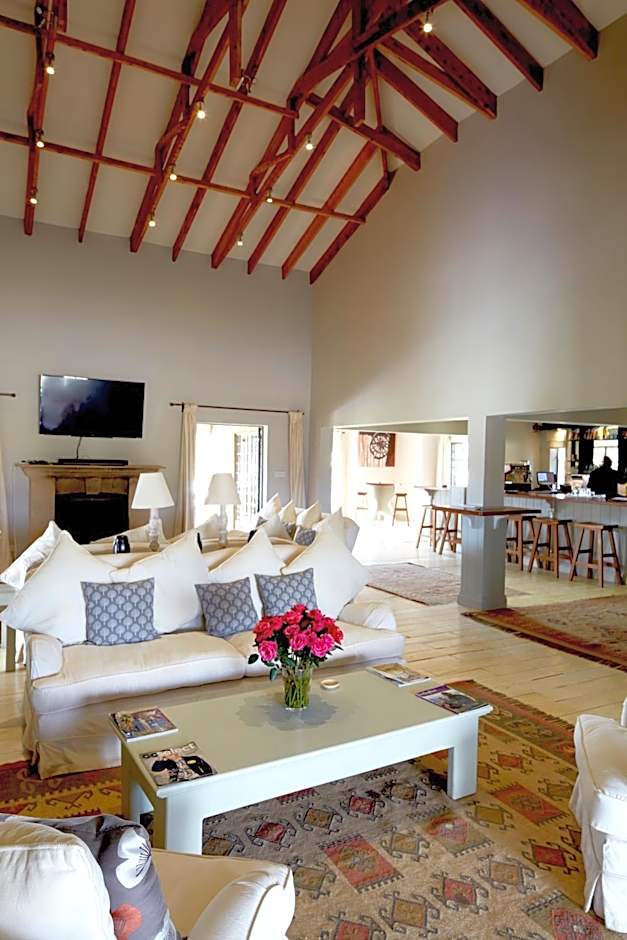 Soames Hotel & Jack' s Bar