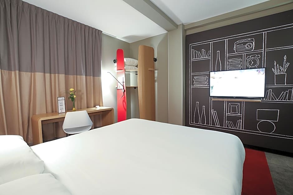 Ibis Niort Est Mendes France