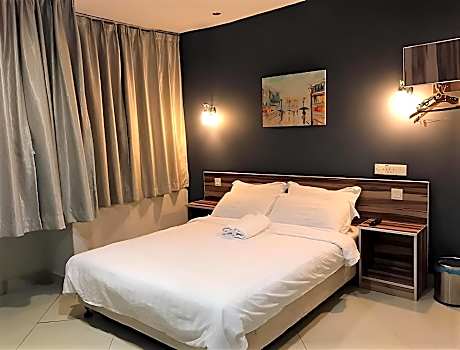 Superior Queen Room