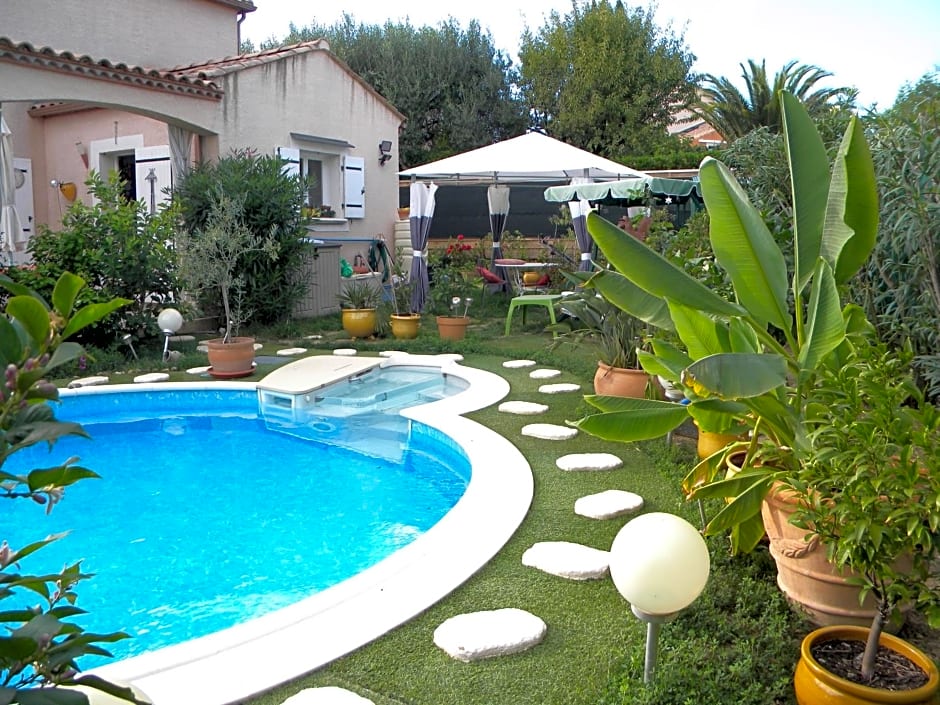 Chez Patrick Roujan