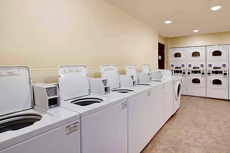 WoodSpring Suites Virginia Beach