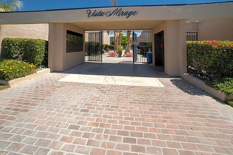 Vista Mirage Resort