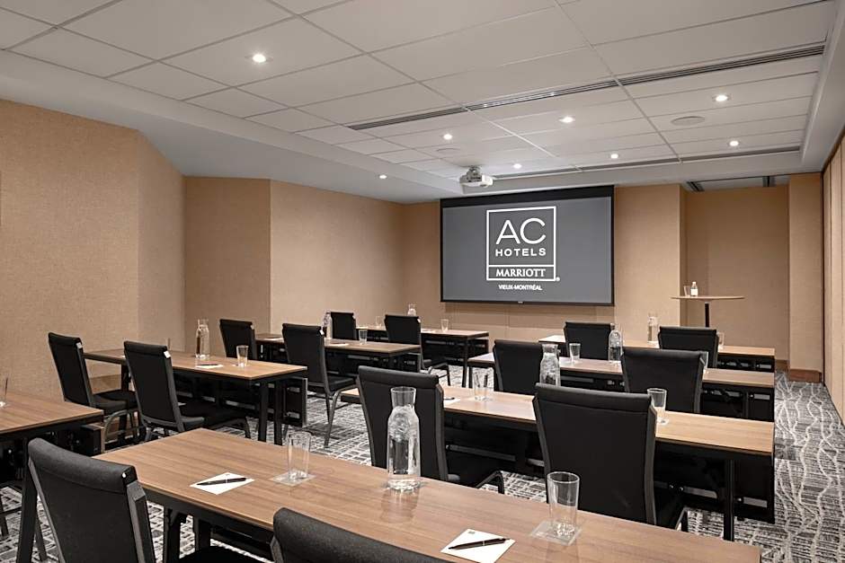 AC Hotel by Marriott Old Montreal