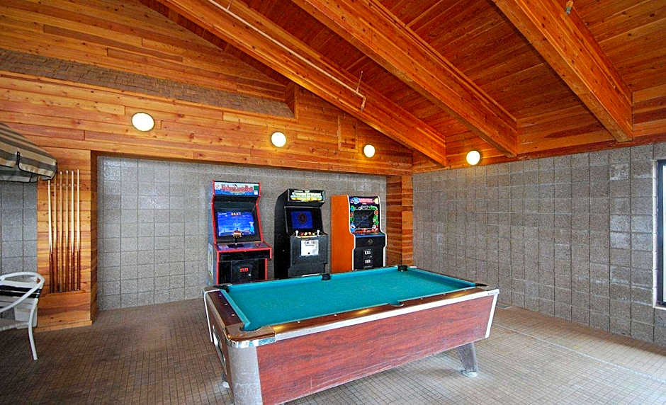 AmericInn by Wyndham Merrill