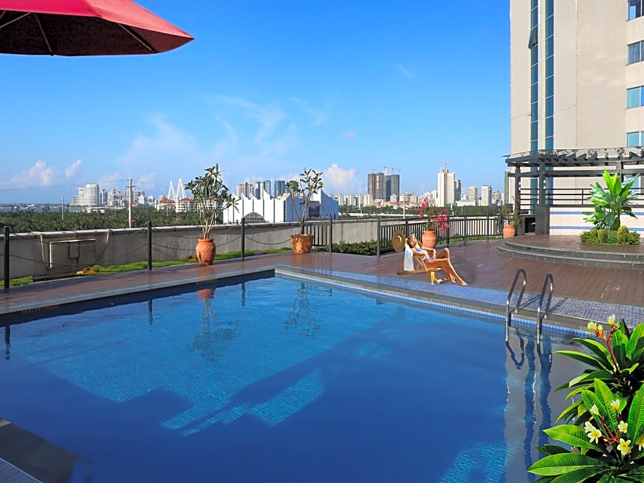 Baohua Harbour View Hotel