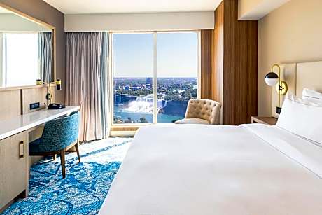 Premium King Room with Spa Bath and Canadian/US Falls View
