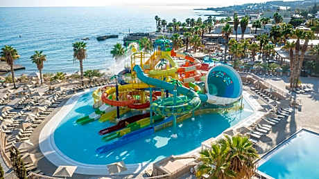Star Beach Village & Water Park