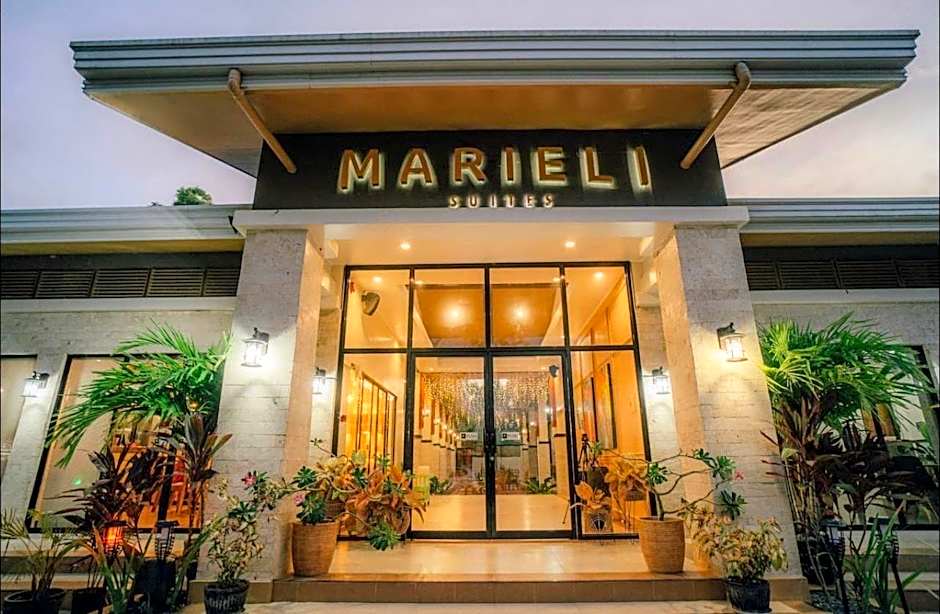 Marieli Suites