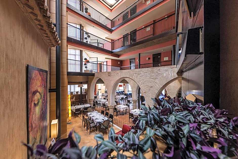 Hotel Monasterio Benedictino