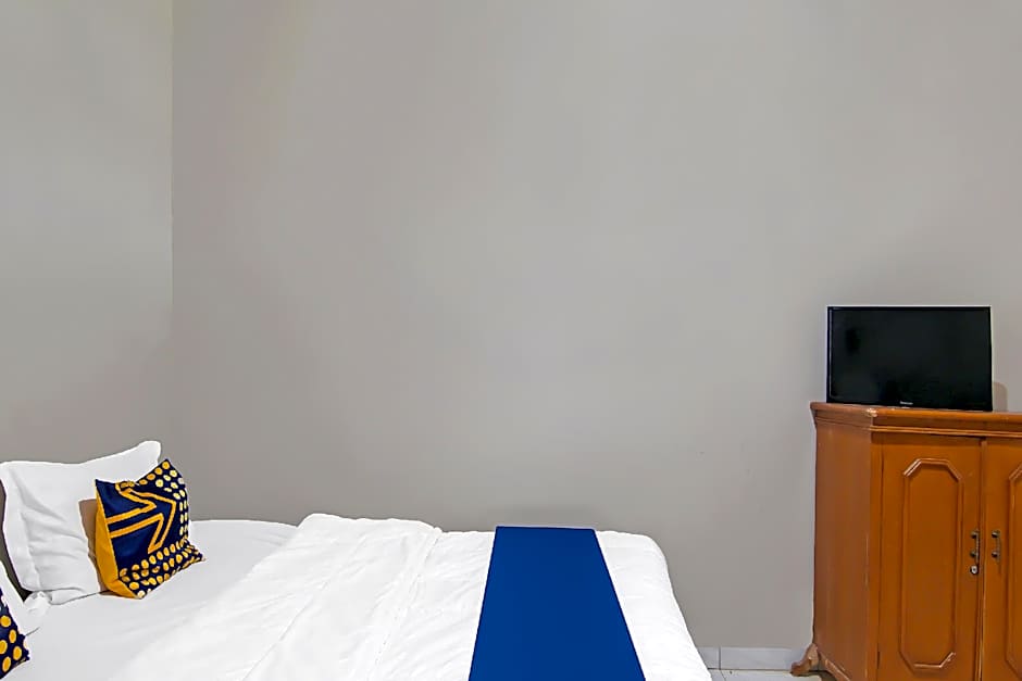 Hotel O Flamboyan 25 Homestay Syariah