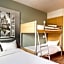 B&B HOTEL Nantes Rezé St Sébastien
