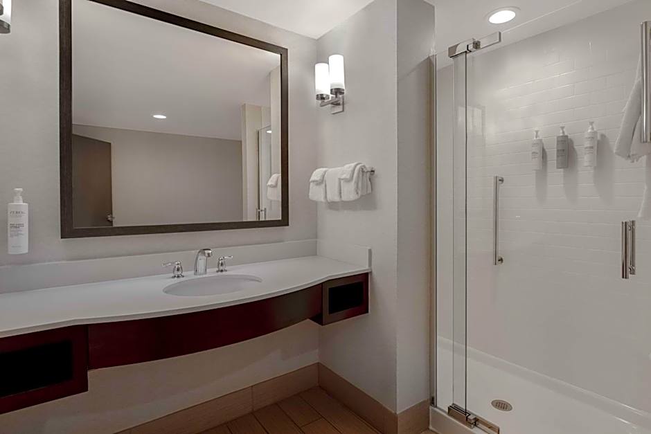 Hilton Garden Inn Burlington Downtown