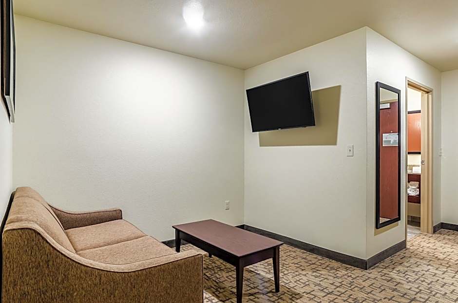 Cobblestone Hotel & Suites - Gering/Scottsbluff
