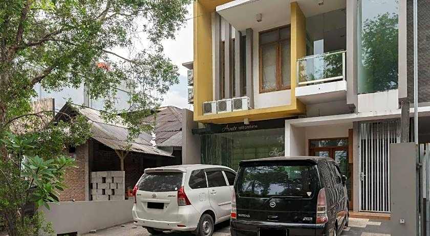 Aimer Guest House Syariah Mitra RedDoorz