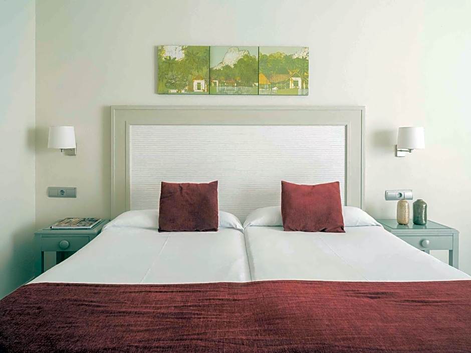 Ona Marinas de Nerja Spa Resort