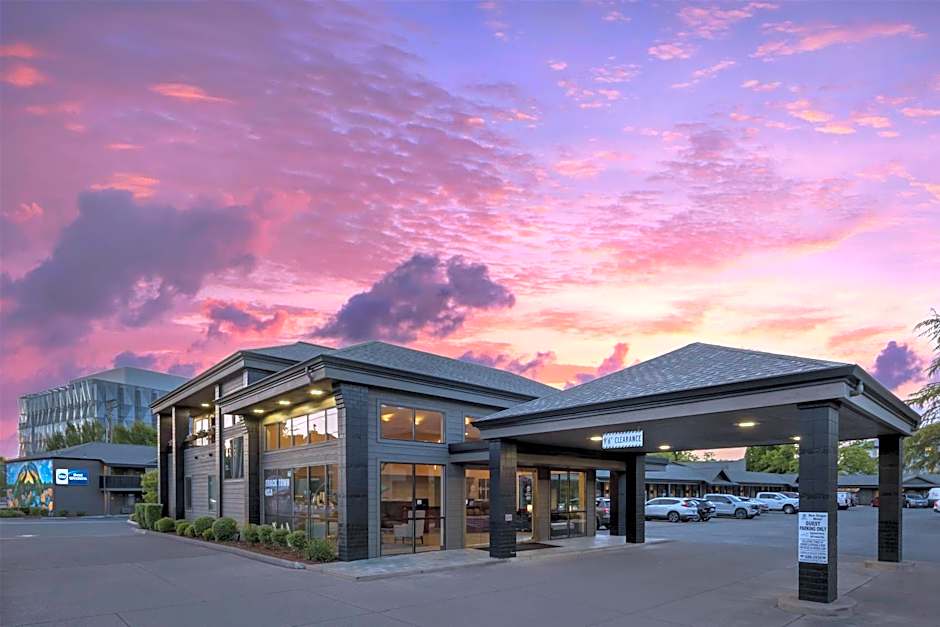 Best Western New Oregon Motel