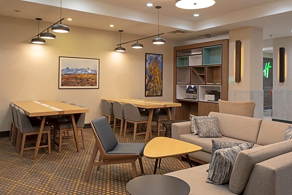 Holiday Inn & Suites Durango Downtown