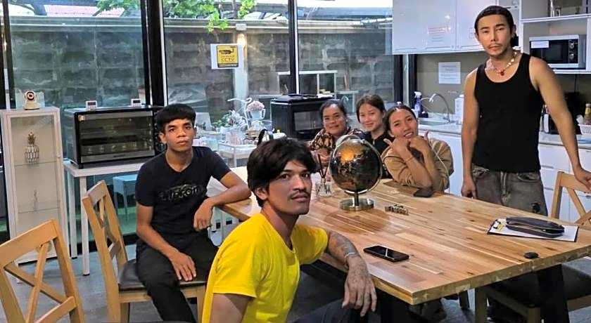 51 Suanplu Residence