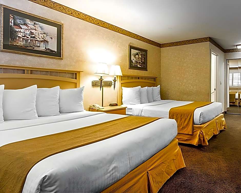 Bay Area Inn & Suites