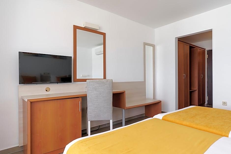 AluaSun Helios Beach - All Inclusive