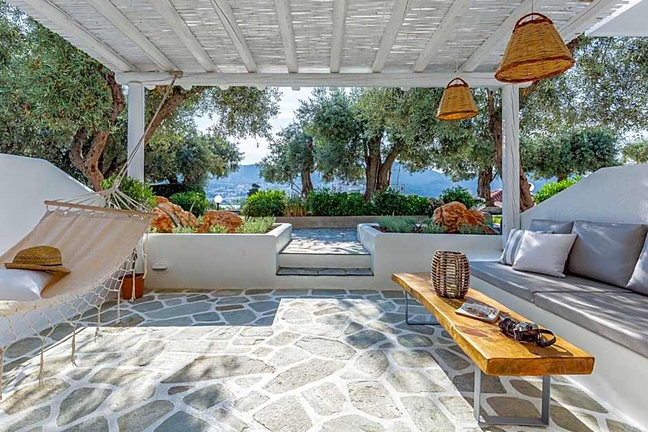 Evlalia Studios & Villas