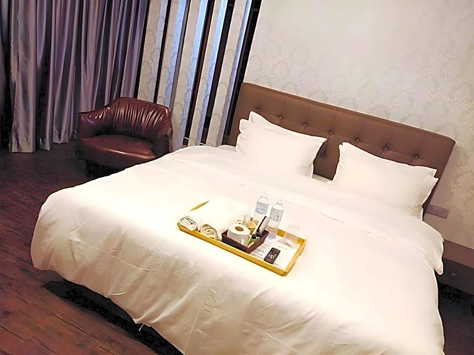 Raintree Boutique Hotel