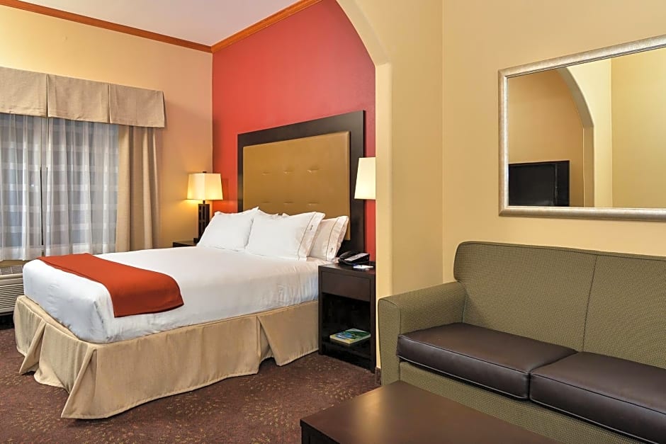 Holiday Inn Express Vancouver North