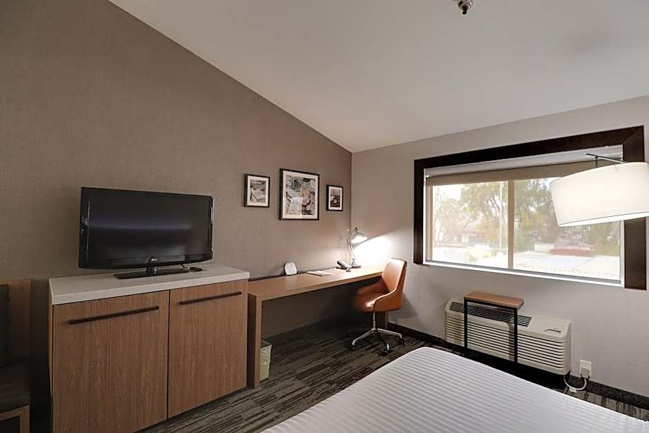 Sisk Hotel