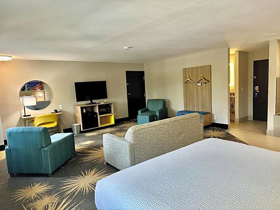 Days Inn by Wyndham Williams