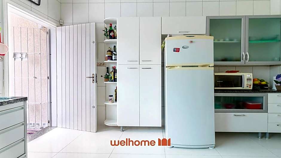 Casa em Peruíbe com Piscina a 10min da Praia