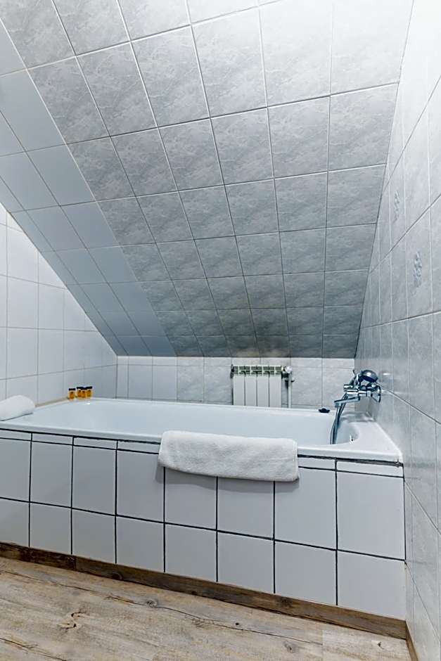 Hotel Ukiel Wellness & SPA