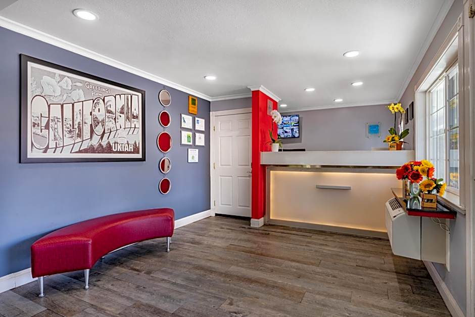 The Orchard Hotel Ukiah Wine Country Free Breakfast, Pool, & Hot Tub