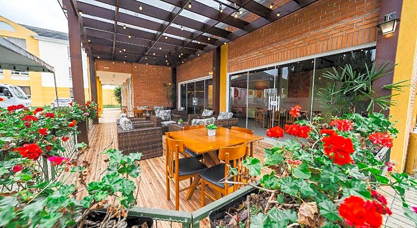 Mercure Curitiba Aeroporto Hotel