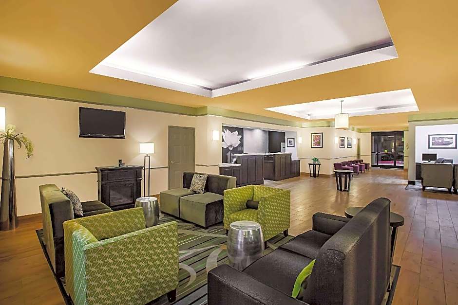 La Quinta Inn & Suites by Wyndham Beaumont West