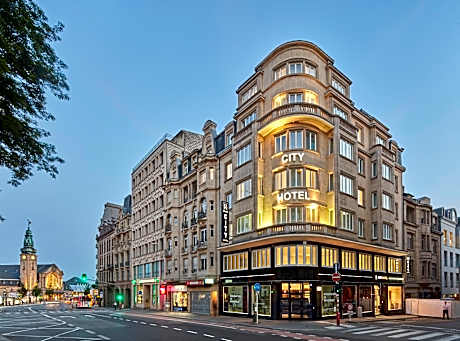 City Hotel