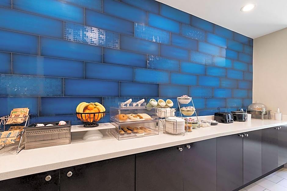 La Quinta Inn & Suites by Wyndham Cullman