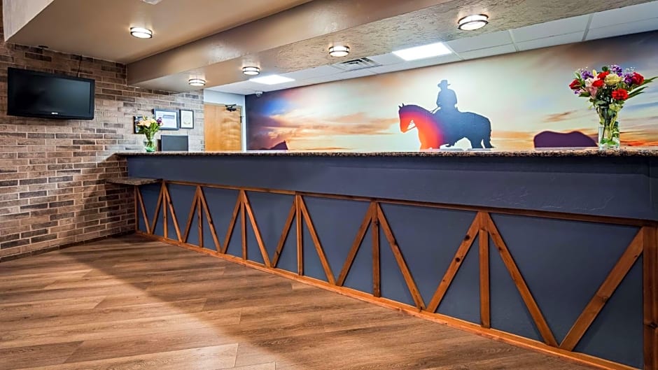 Best Western Plus Saddleback Inn and Conference Center