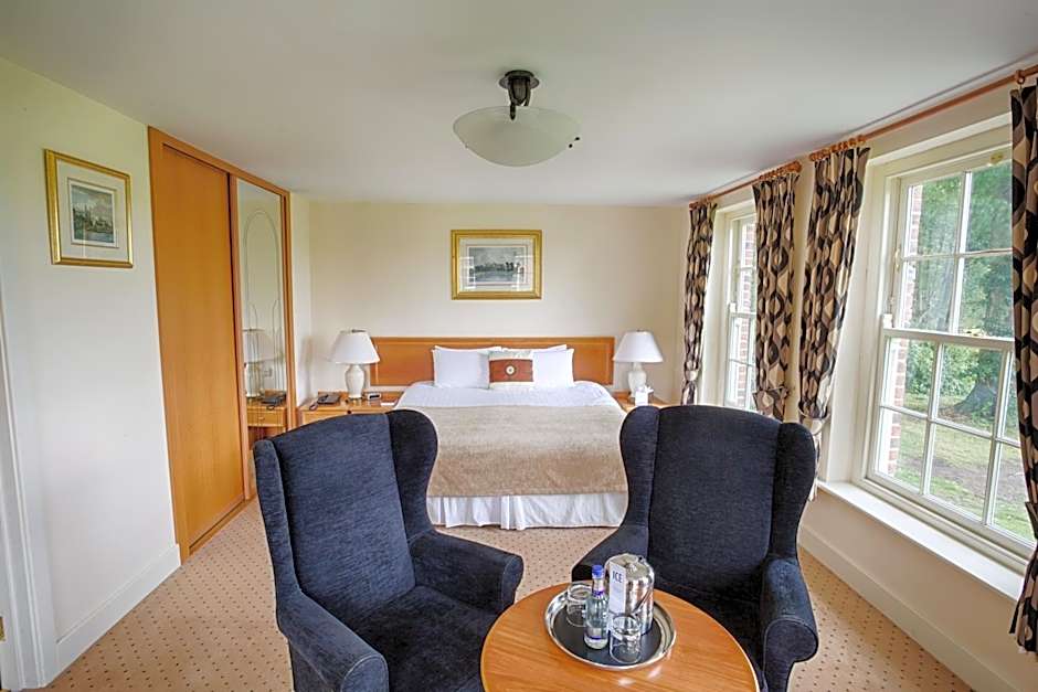 Donnington Grove Hotel & Golf Club