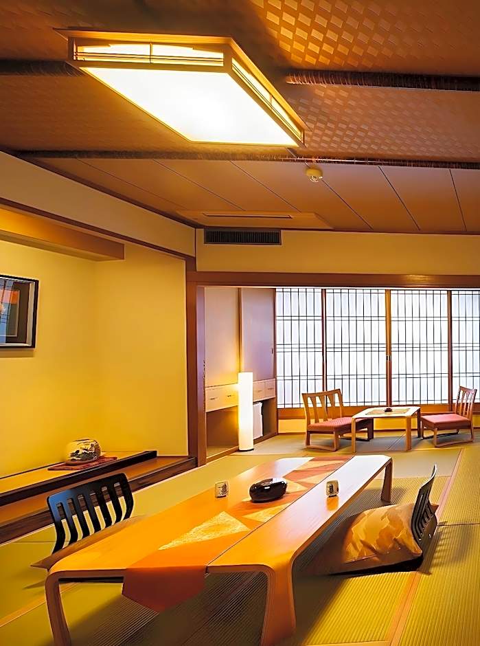 Kawaguchiya Riverside Hotel