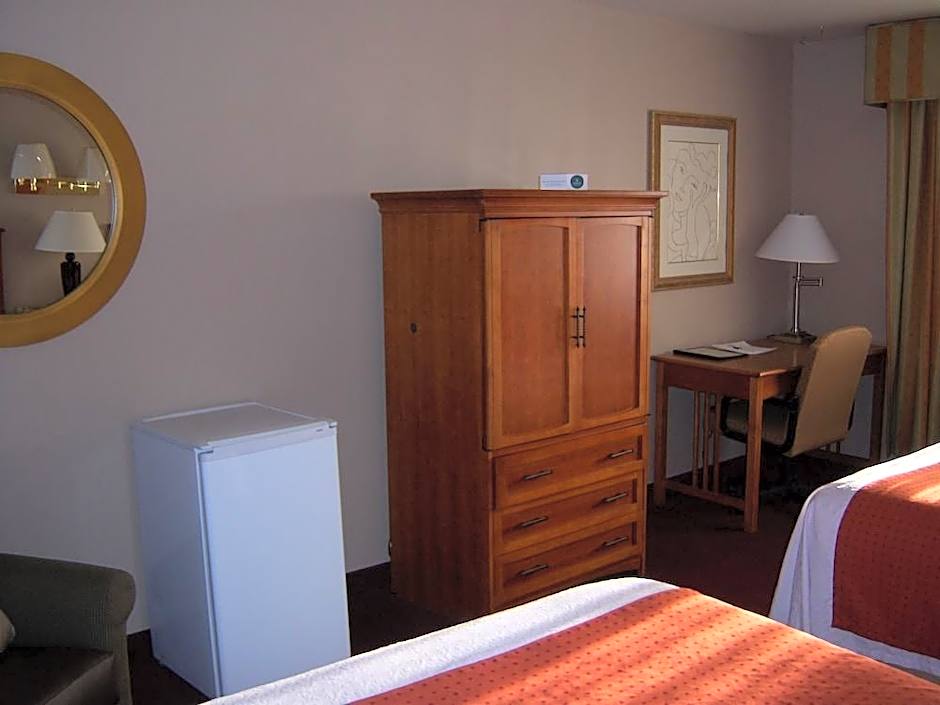 Cities Of Gold Casino Hotel